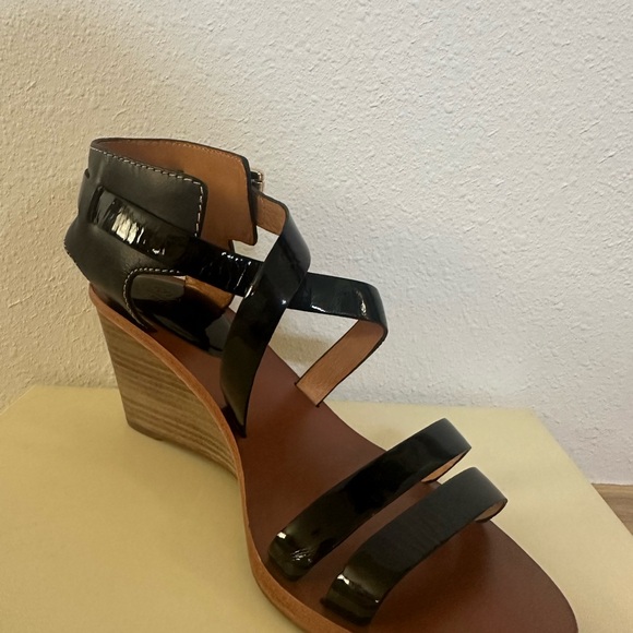 Coach wedge sandal size 9 - Picture 2 of 3